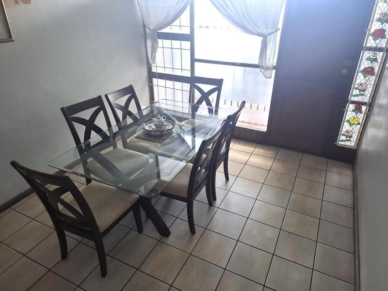 4 Bedroom Property for Sale in Parow North Western Cape
